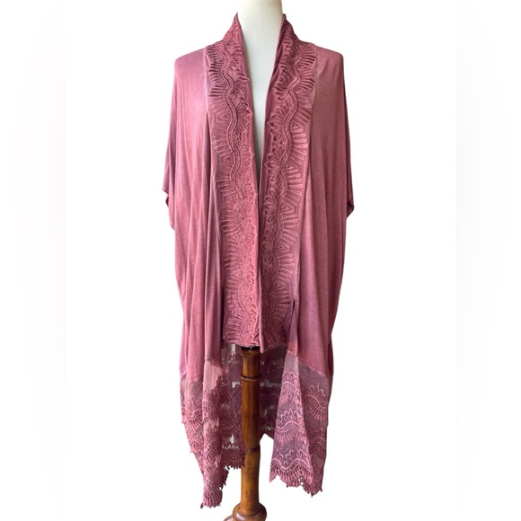 POL Sweaters - POL Embroidered Lace Duster Cardigan Medium Mauve Pink Short Sleeve VGUC Boho